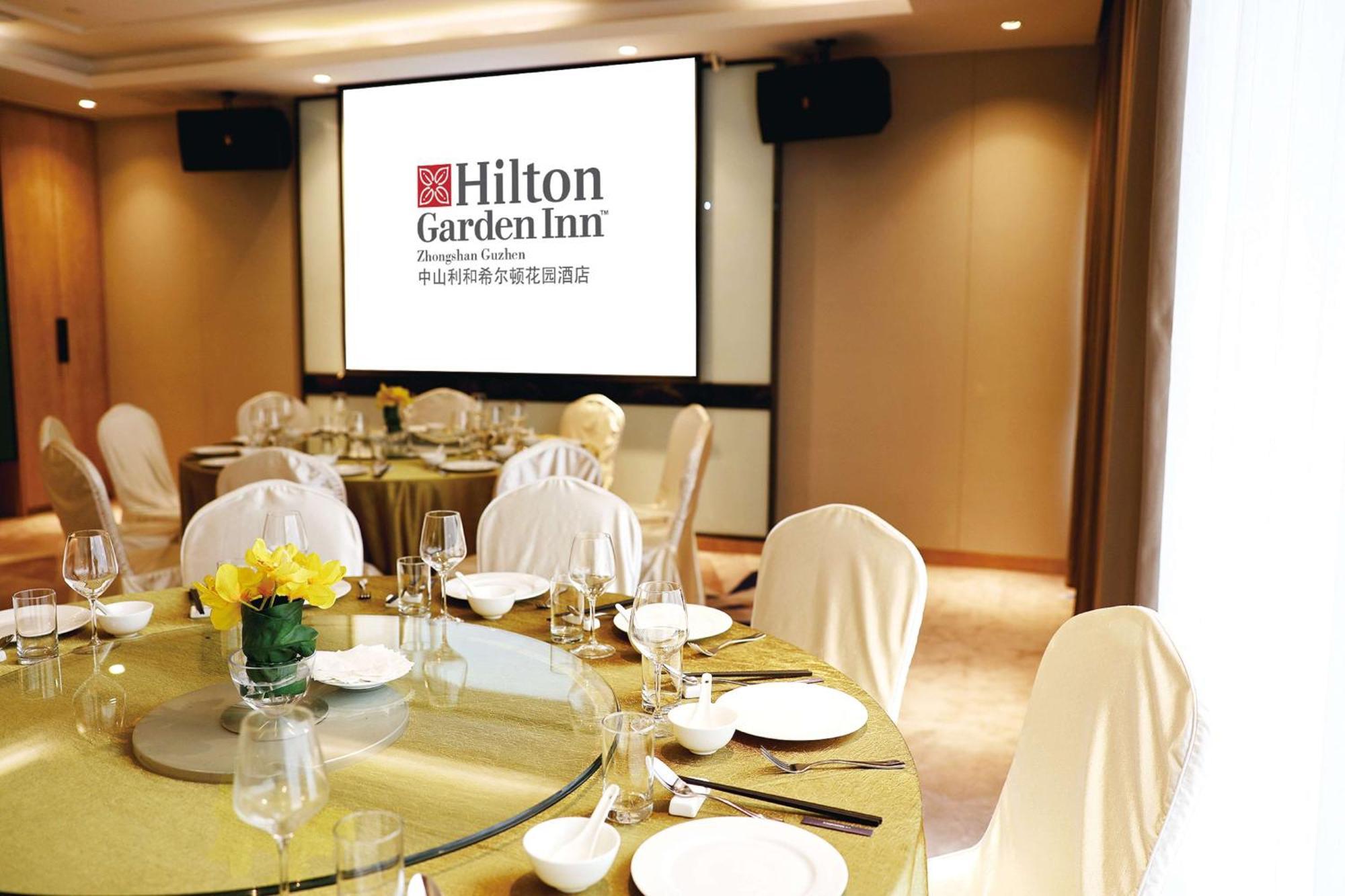 Hilton Garden Inn Zhongshan Guzhen Eksteriør billede